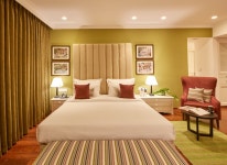 더 웨이벌리 호텔 앤 레지던스 - 스카이스캐너 호텔