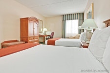 홀리데이 인 익스프레스 디트로이트-워런/제너럴 모터스 테크놀로지 센터 - 스카이스캐너 호텔