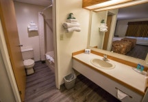 우드랜드 인 메도우 레이크 - 스카이스캐너 호텔