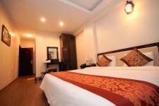 해피 호텔 - 스카이스캐너 호텔