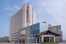 소어링 드레곤 호텔 - 스카이스캐너 호텔