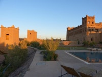 오베르주 파미유 벤모로 - 스카이스캐너 호텔