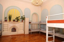 플로라 호스텔 - 스카이스캐너 호텔