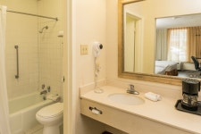 인터내셔널 팜 오션프론트 코코아 비치 리조트 - 스카이스캐너 호텔