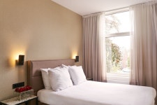 알프 데 비네 호텔 - 스카이스캐너 호텔