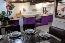 코츠월드 밸리스 어코모데이션-메드 홀 - 스카이스캐너 호텔