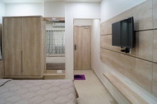 호텔 미드타운 - 스카이스캐너 호텔