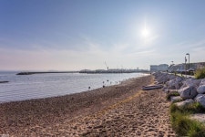 아발론, 풀 - 스카이스캐너 호텔