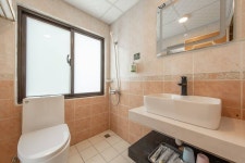 HiRiver Hotel - 스카이스캐너 호텔