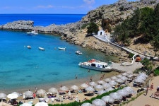 에라토 아파트먼츠 - 스카이스캐너 호텔