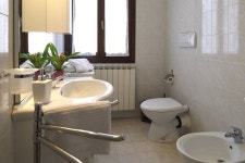 디아망테 - 스카이스캐너 호텔