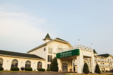 윈터그린 리조트 앤드 컨퍼런스 센터 | 2023년 최신 가격 | 호텔 | 스카이스캐너