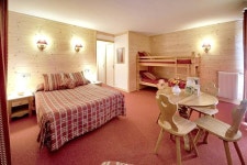 호텔 레 플레이스 | 2023년 최신 가격 | 호텔 | 스카이스캐너