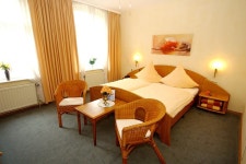 겔더 뒤크 - 스카이스캐너 호텔