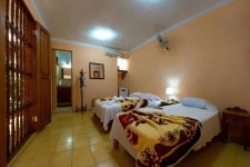 호스탈 노보니 | 2023년 최신 가격 | 호텔 | 스카이스캐너