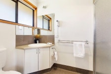 레이크사이드 컨트리클럽 - 누물카 - 스카이스캐너 호텔