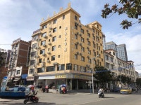 Zhaotong Penglai Hotel | 2023년 최신 가격 | 호텔 | 스카이스캐너