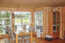 어마징 홈 인 브로달 뷔트 4 베드룸, 사우나 WiFi - 스카이스캐너 호텔