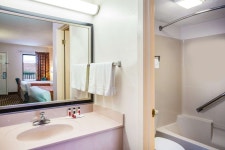 Howard Johnson by Wyndham Panama City | 2023년 최신 가격 | 호텔 | 스카이스캐너