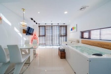 캠핏 | 더그레이 스파 수영장펜션 | G2005(제트스파,복층)