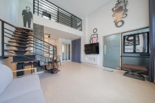 캠핏 | 은하눌풀빌라 | 202호(복층)