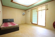 캠핏 | 백무산장황토방펜션 | 201호(원룸형)