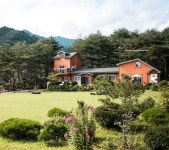 캠핏 | 황토와통나무캠핑장 | 산내들펜션