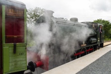 Steam, Royal Engineer at Wootton Station | TerryS365 | Blipfoto Steam, Royal Engineer at Wootton Station | TerryS365