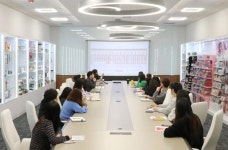 주식회사케이쓰리로직스 | [LOGISTICS] Warehouse 에서 근무하실 분
