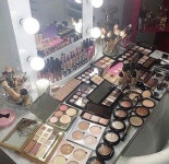 make up | hair, beauty 그리고 nails