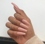 nails, sun 그리고 body We Heart It의 이미지