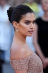 fashion 그리고 sara sampaio We Heart It의 이미지