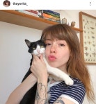 Follow ♡only girls♡ for more! | girls, cat 그리고 cats