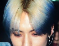 200214 ©️ BE MY BABY | icon, goth 그리고 youngjae