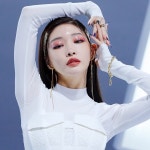 kpop 그리고 chungha We Heart It의 이미지