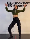 her body, her outfit | kpop, loona 그리고 kpop icons