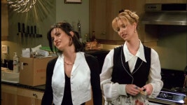 F.R.I.E.N.D.S | Monica & Phoebe | vintage, friends 그리고 tv show
