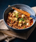 Shanghai Hot Sauce Noodles (La Jiang Mian) | noodles, asian food 그리고 tofu