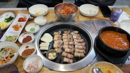 와이고수 - 맛찬들 삼겹살 맛찬들 삼겹살