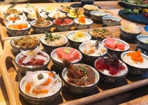 와이고수 - 오랜만에 집가서 집밥 + 초밥 오랜만에 집가서 집밥 + 초밥