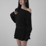 델라인 플레어 니트 미니스커트