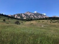 Strava에서 Chris D.님이 2019년 7월 17일에 수행한 11.0mi 달리기 활동 Last loop in Boulder w Timothy Olson fly by. Hot one... 