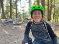 Strava에서 Chris E.님이 2022년 10월 3일에 수행한 23.6km 산악 자전거 라이딩 Nomad/Bronson back to back. - Chris E.s 23.6km... 