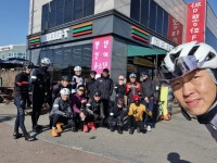 Strava에서 지지후니 (.님이 2022년 11월 27일에 수행한 75.8km 라이딩 활동 당거리 CU /.RABA - 지지후니 (.s 75.8km bike ride