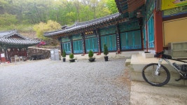 Strava에서 종환 K.님이 2023년 4월 15일에 수행한 66.3km 산악 자전거 라이딩 신동재여부재-도덕암 - 종환 K.s 66.3km mountain... 