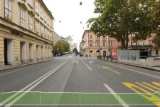 Strava에서 Bruce G.님이 2022년 2월 18일에 수행한 10.9mi 라이딩 활동 Tour of Slovenia | Ljubljana - Bruce Gustafsons 10.9mi... 
