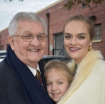 Matties Closet (@mattie6830) | Poshmark Matties Closet