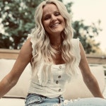 Stephanies Closet (@smd2589) | Poshmark Stephanies Closet