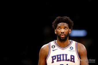 MVP 엠비드 “美 대표로 파리 올림픽 출전” …커리·제임스와 호흡｜스포츠동아 MVP 엠비드 “美 대표로 파리 올림픽 출전” …커리...
