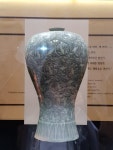 땅 만 마지기로 지킨 청자 20점…‘3·1운동 100주년 간송 특별전’... 땅 만 마지기로 지킨 청자 20점…‘3·1운동 100주년 간송 특별전’ 개막